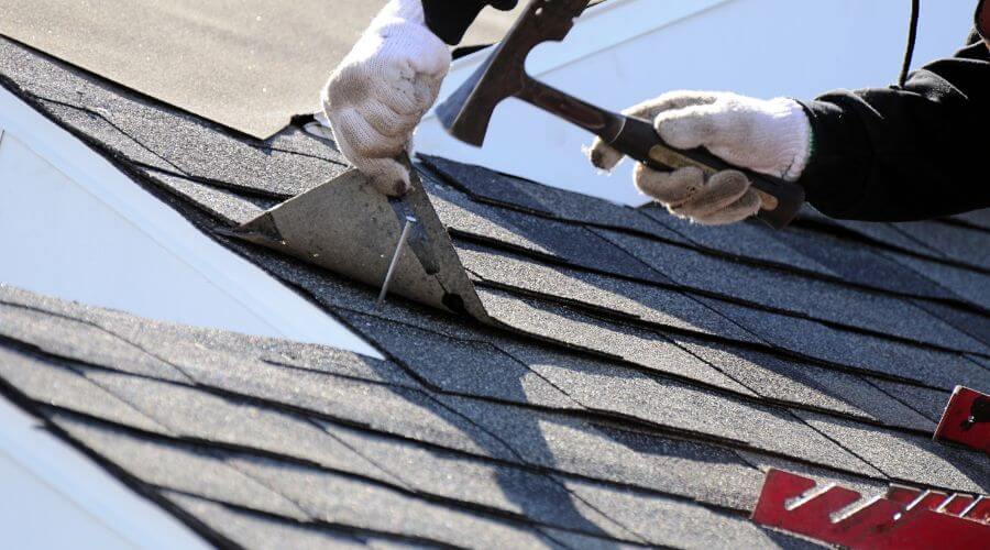 Expert Emergency Roof Repairs services in Playas, NM